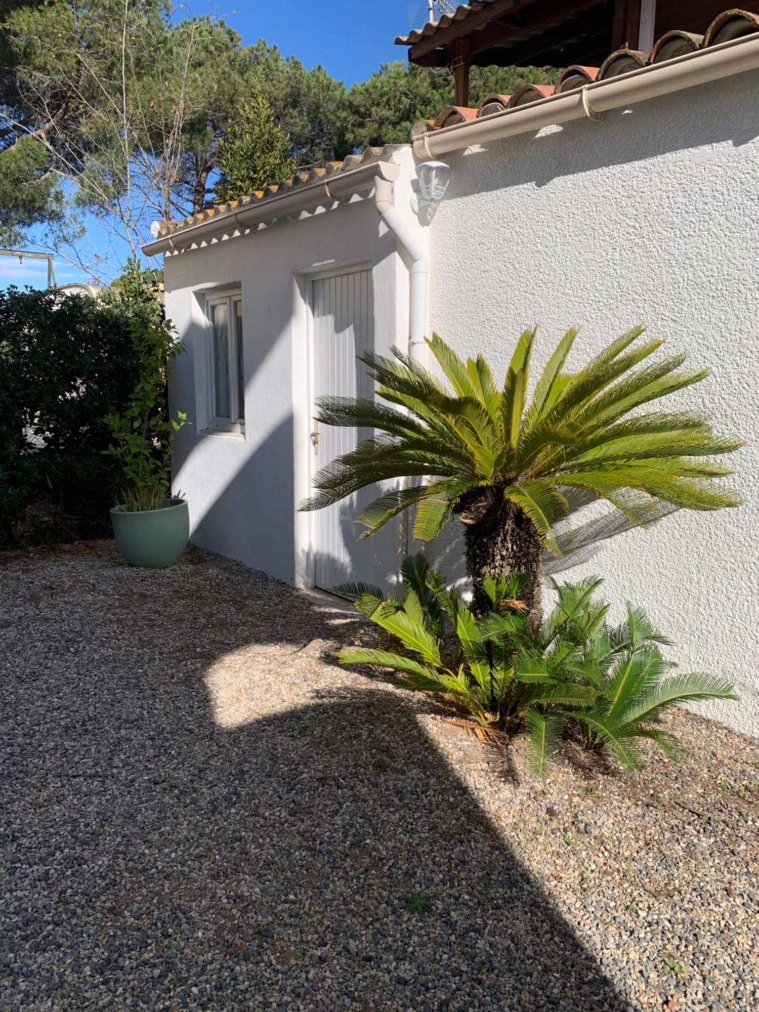 Villa L'Amiraute Agde Exterior photo
